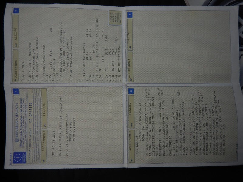 Toyota Yaris 1.5 Hybrid Business