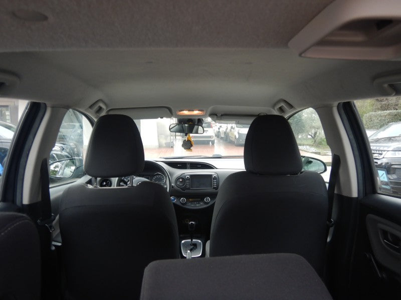 Toyota Yaris 1.5 Hybrid Business