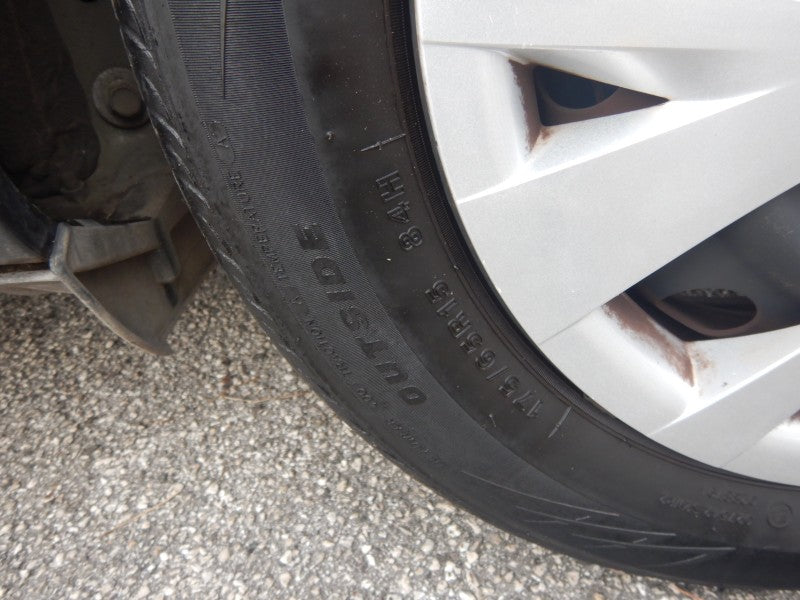 Toyota Yaris 1.5 Hybrid Business