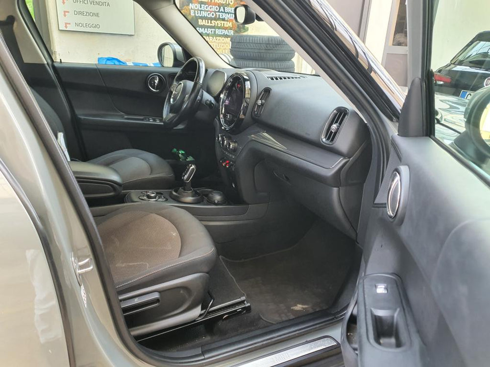 MINI Countryman Cooper D Business Aut.